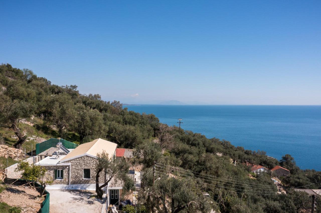 The Greystone Seaview House By Konnect Villa Nisaki  ภายนอก รูปภาพ